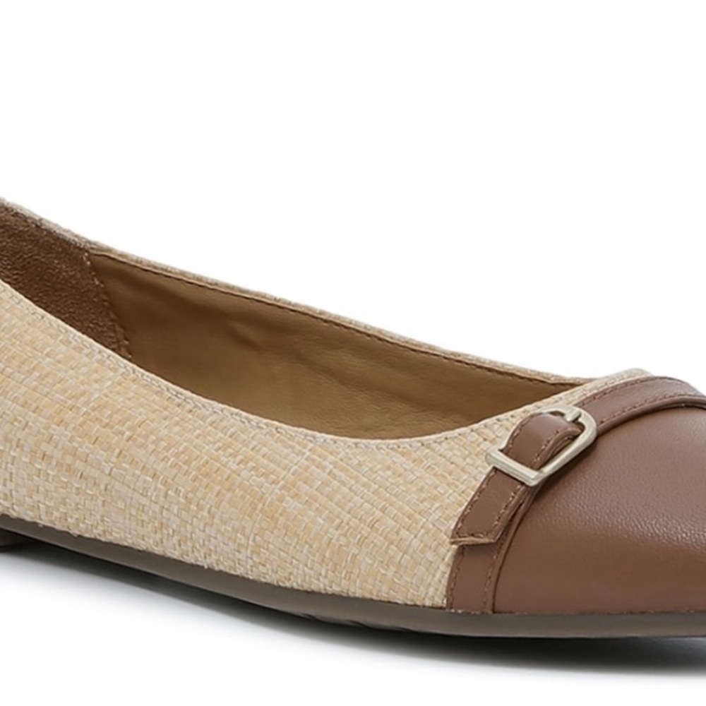 Kelly & Katie Jana Flat - Color: Cognac - Size 8 - New in Box/Never Worn
